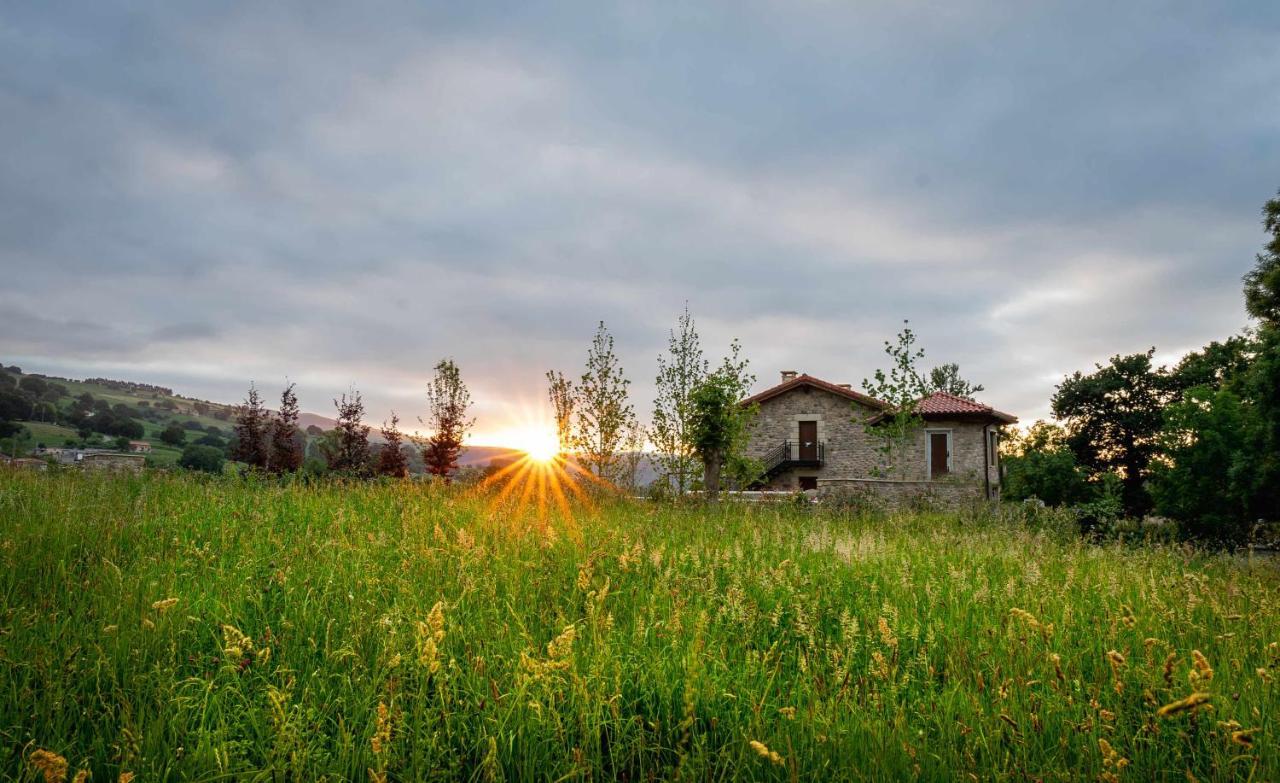 Complejo Rural El Cerradon Guest House Alceda Luaran gambar
